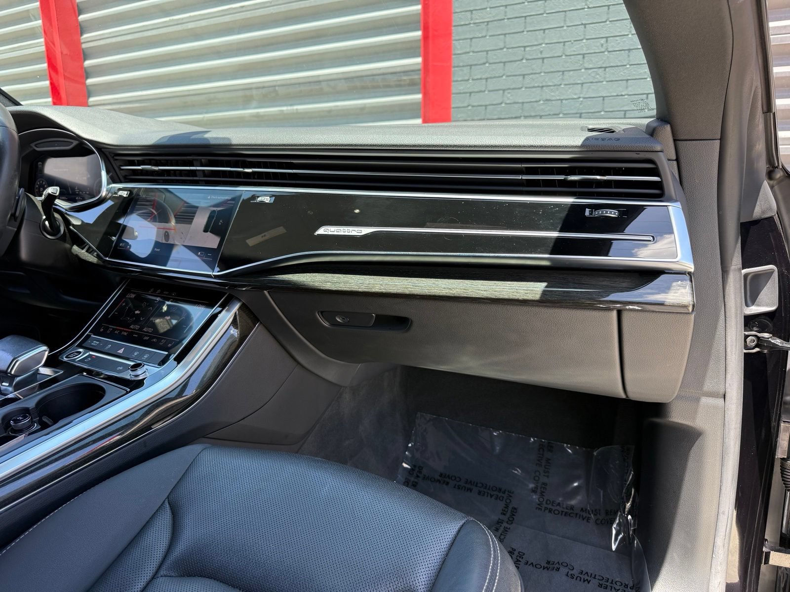 Used 2021 Audi Q8 Premium Plus w/ Premium Plus Package AWD/4WD image 24