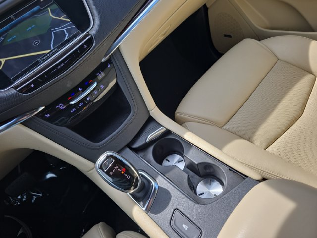Used 2017 Cadillac XT5 Luxury w/ Driver Awareness Package FWD image 28