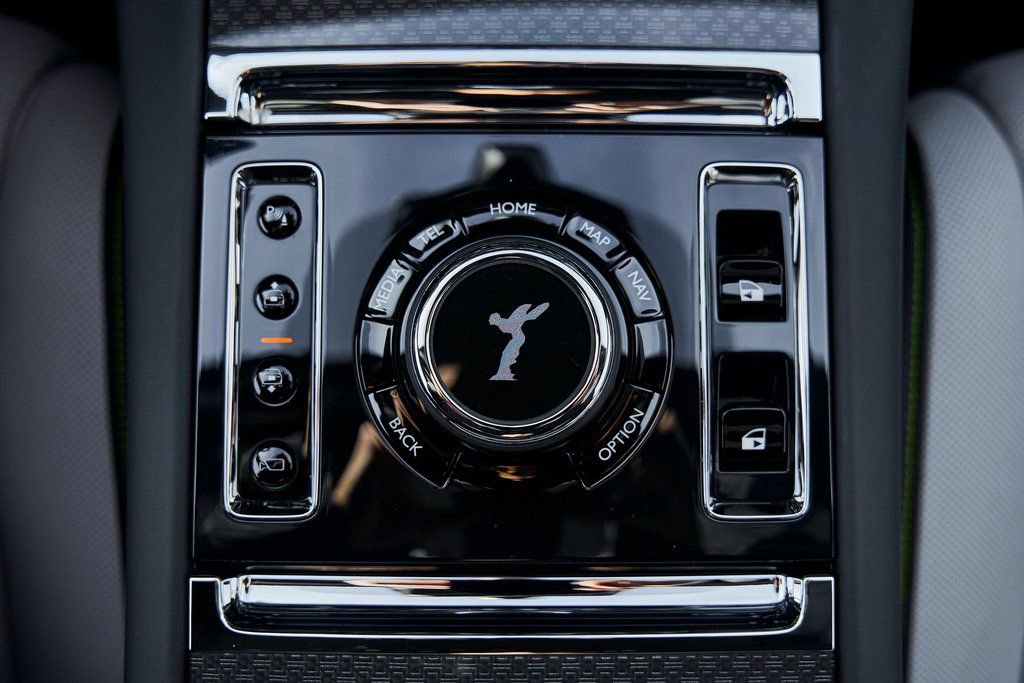 Used 2025 Rolls-Royce Ghost Black Badge image 78