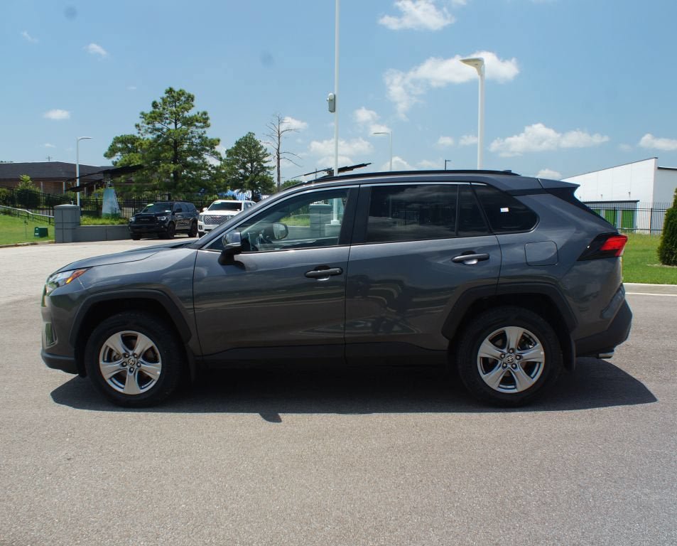 Used 2024 Toyota RAV4 XLE w/ Convenience Package AWD/4WD image 13