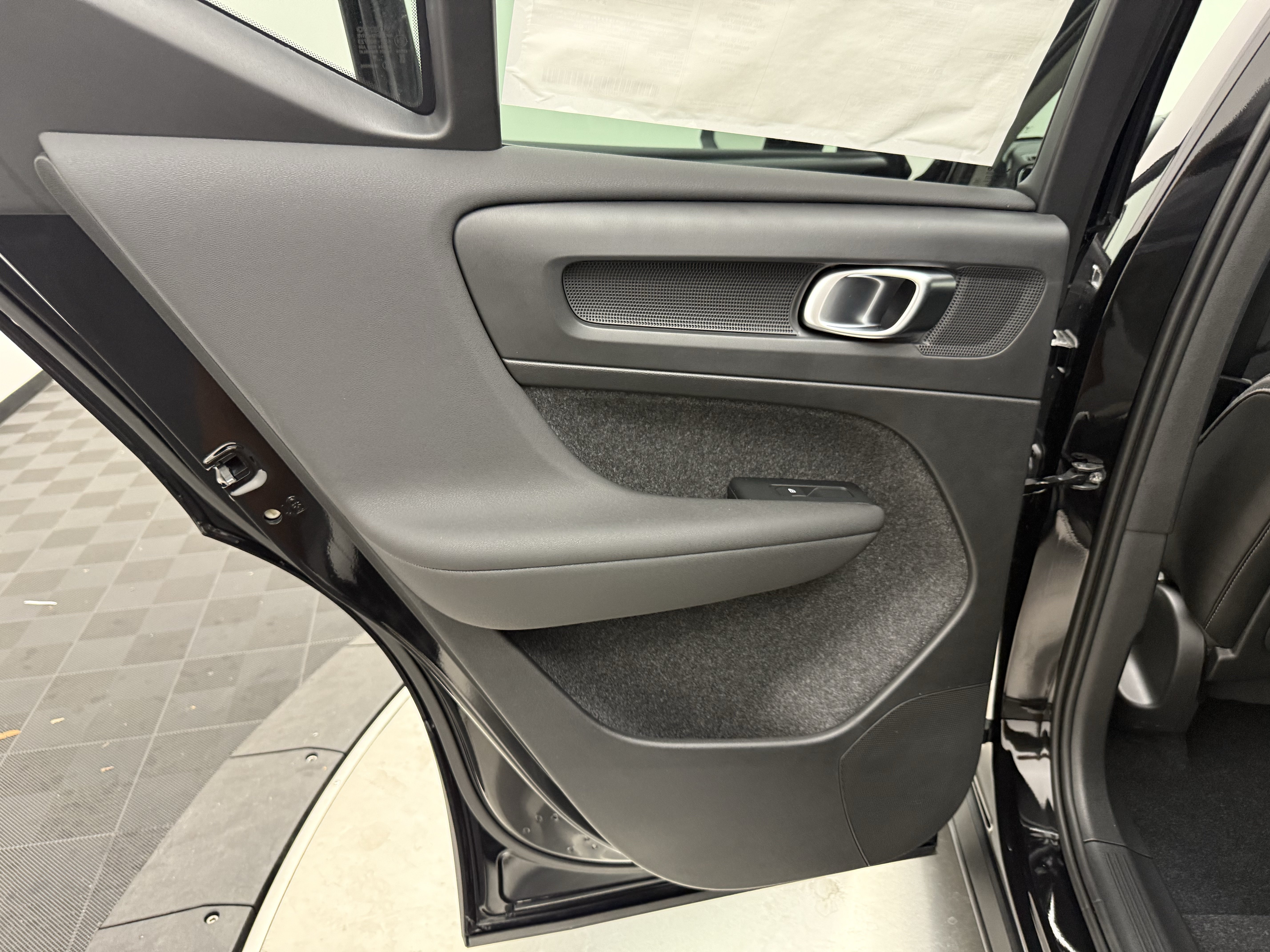 New 2026 Volvo XC40 B4 Core w/ Protection Package Premier FWD image 24