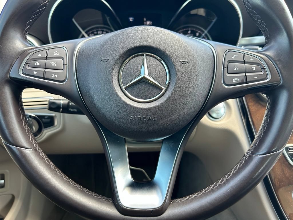 Used 2015 Mercedes-Benz C 300 4MATIC Sedan image 23