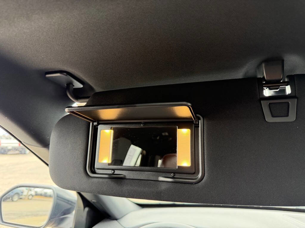 Used 2025 Ford Explorer Platinum w/ LUX Leather Package image 35