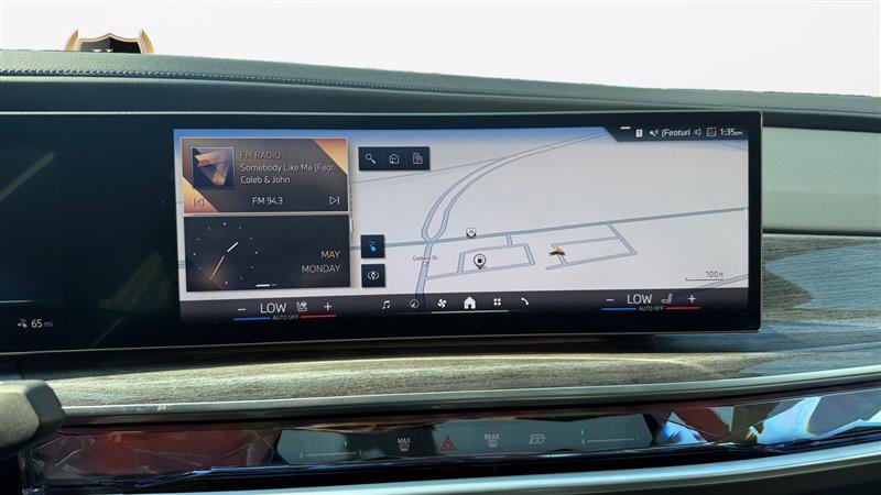 Used 2023 BMW i7 xDrive60 AWD/4WD image 21