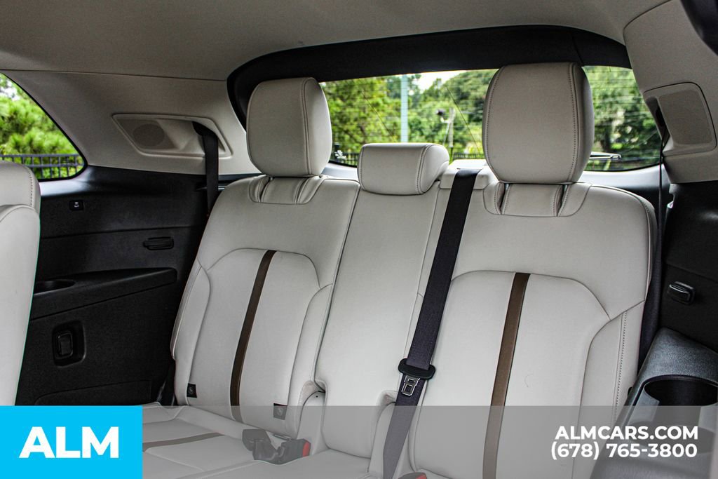 Used 2024 MAZDA CX-90 3.3 Turbo w/ Premium Plus Pkg image 19