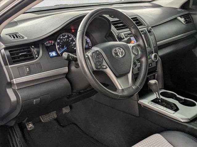 Used 2013 Toyota Camry SE image 4