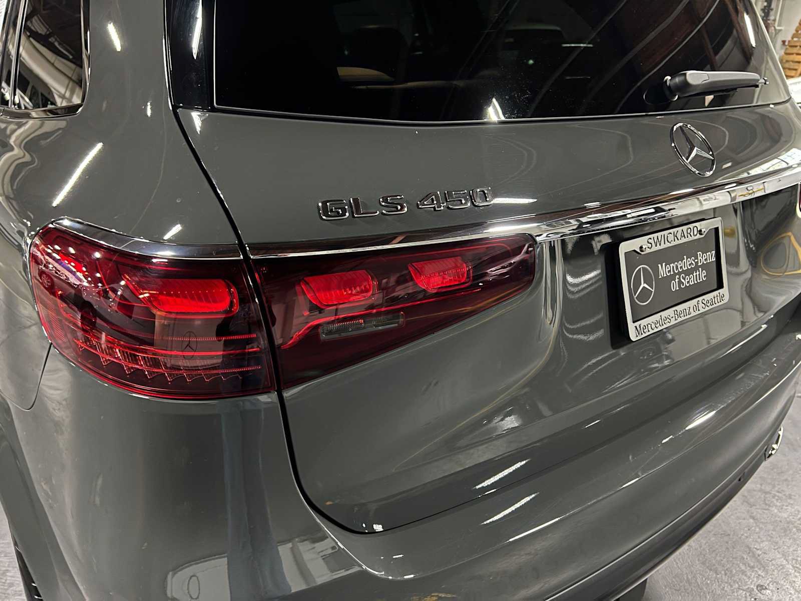 Used 2026 Mercedes-Benz GLS 450 4MATIC image 14