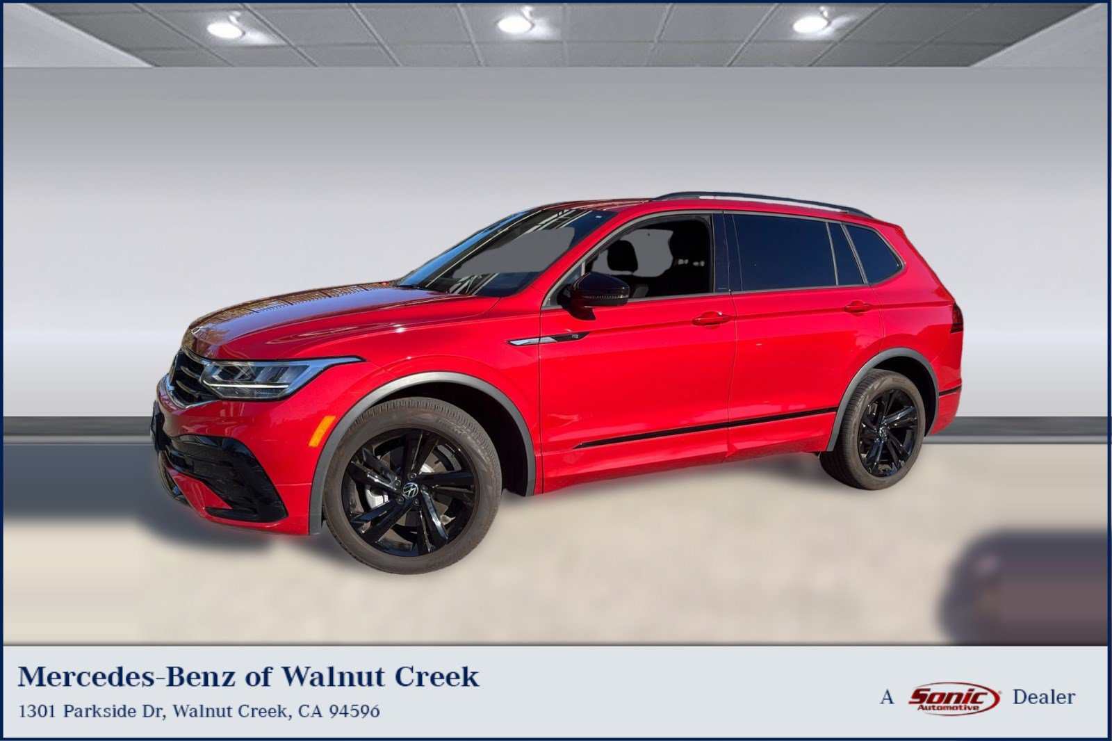 Used 2024 Volkswagen Tiguan SE R-Line