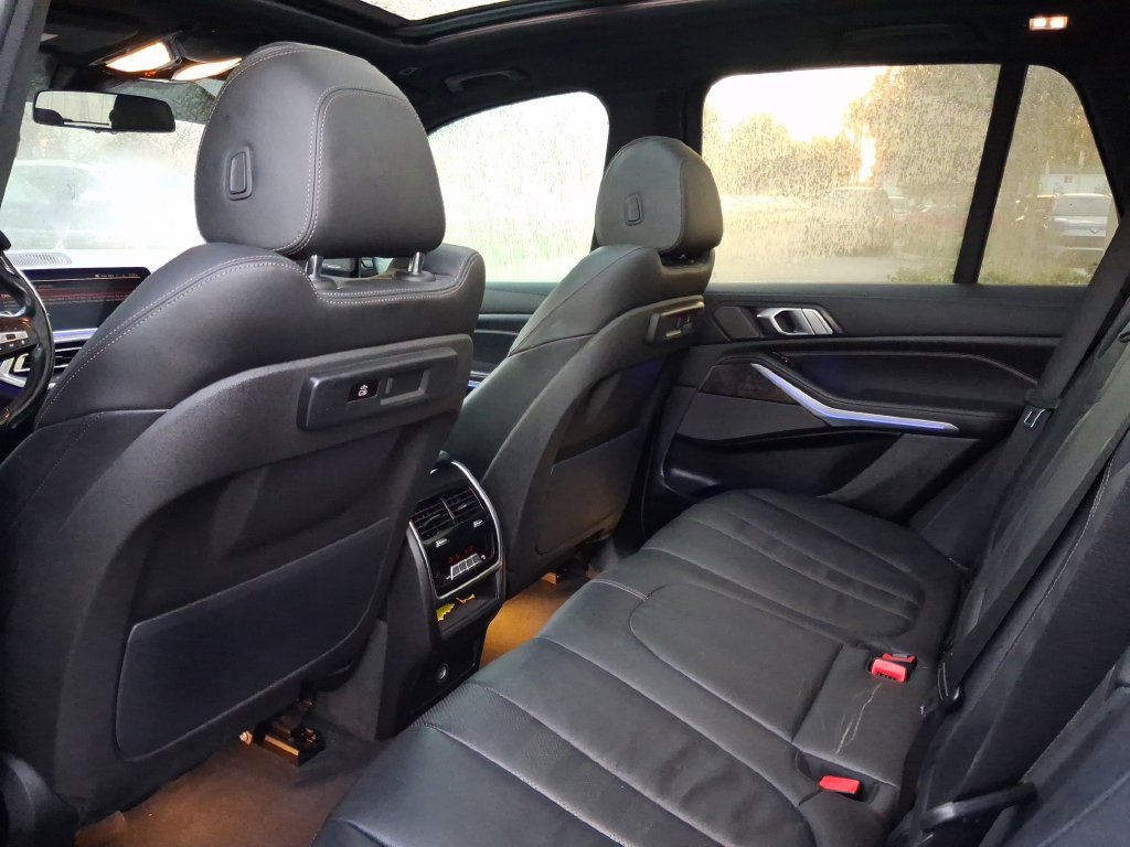 Used 2020 BMW X5 sDrive40i w/ Premium Package RWD image 14