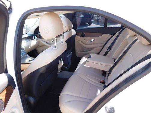 Used 2019 Mercedes-Benz C 300 Sedan image 13