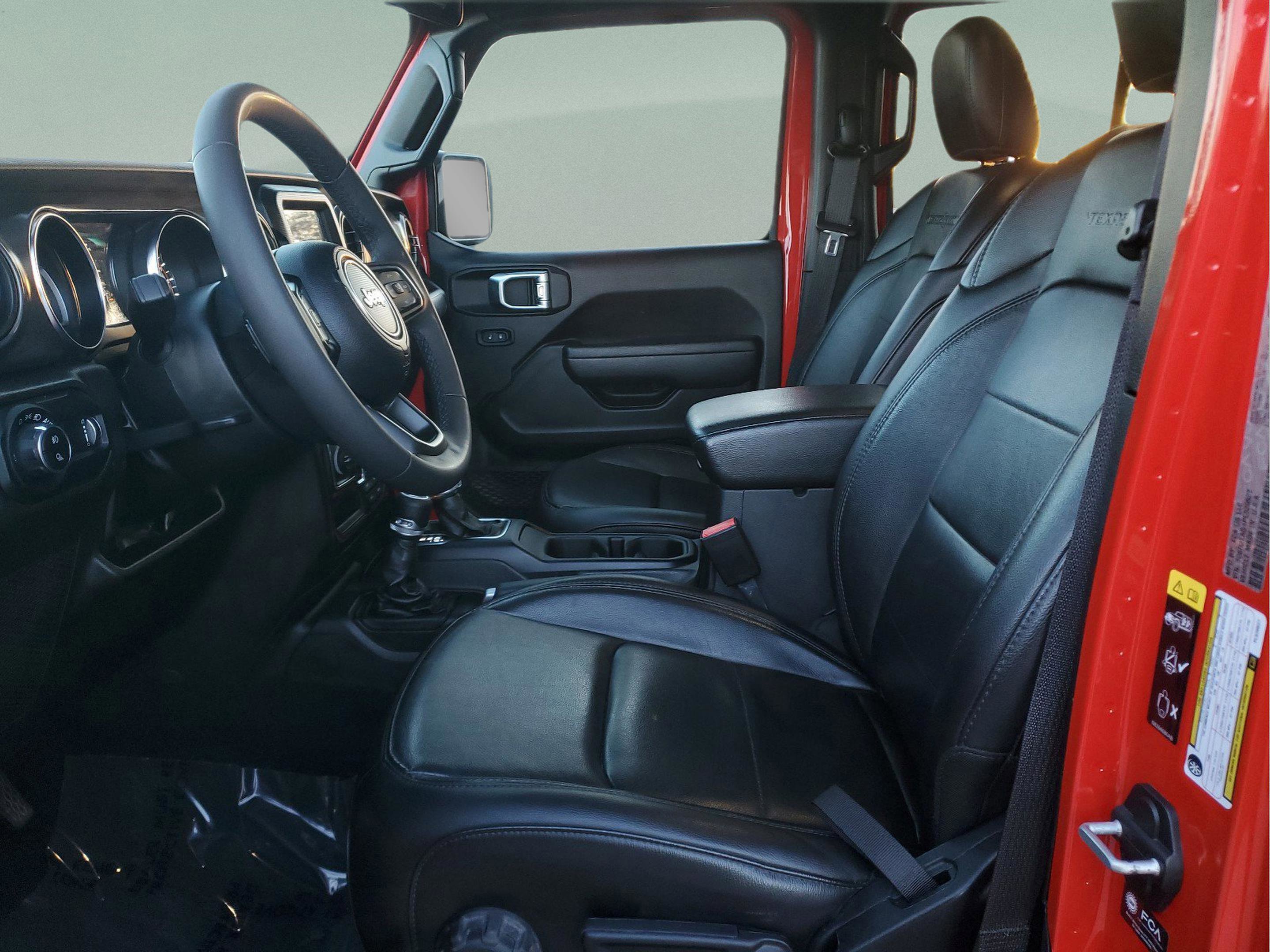 Certified 2023 Jeep Gladiator Sport AWD/4WD image 20