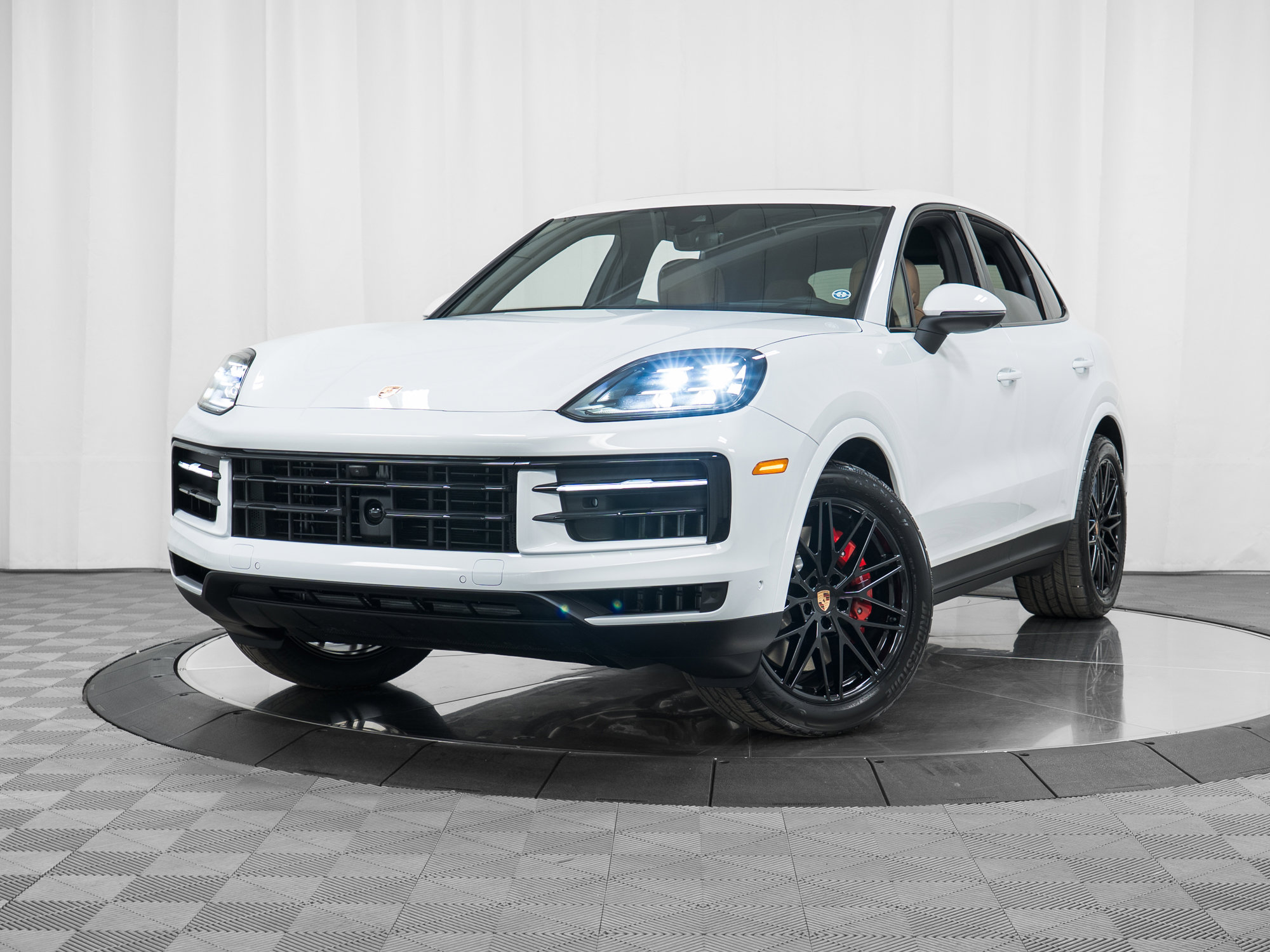 New 2026 Porsche Cayenne S image 27