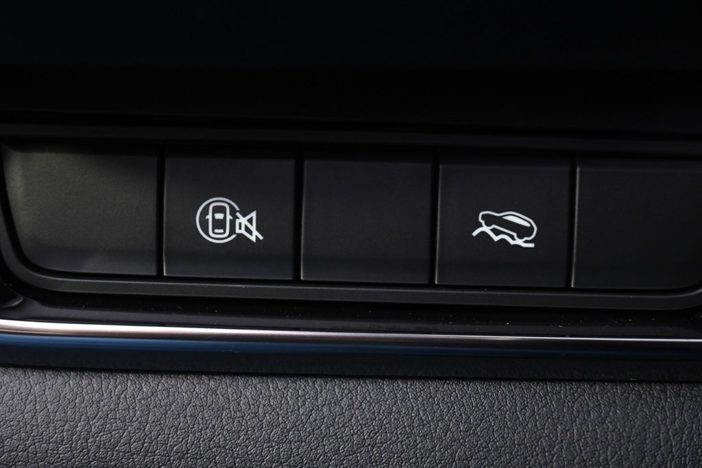 Certified 2025 MAZDA CX-30 AWD 2.5 S w/ Preferred Package image 24