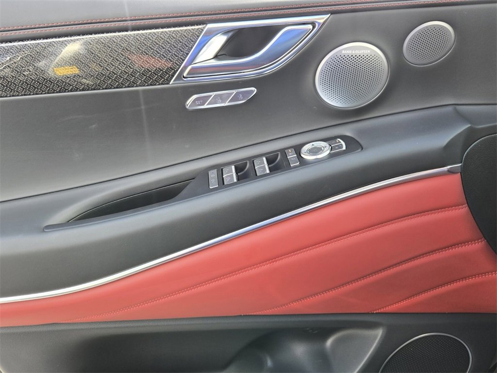 New 2026 Genesis GV80 3.5T e-SC image 14