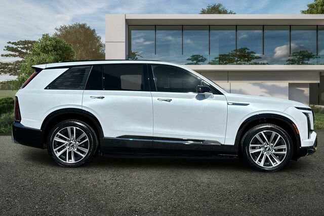 New 2026 Cadillac Vistiq Sport image 3