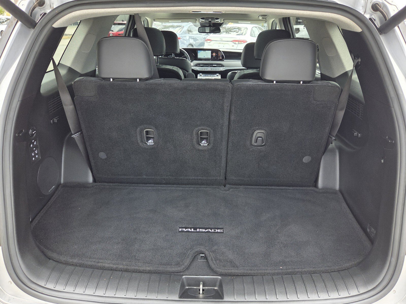 Used 2022 Hyundai Palisade Limited w/ Cargo Package image 10