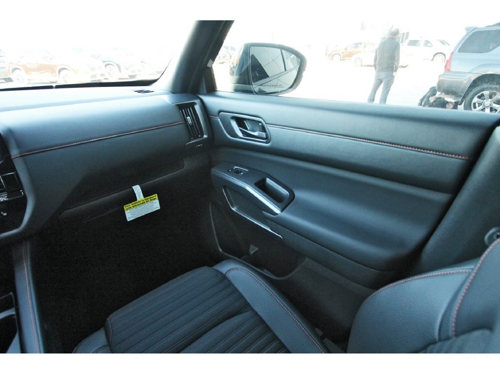 New 2026 Nissan Pathfinder Rock Creek w/ Rock Creek Premium Package AWD/4WD image 8