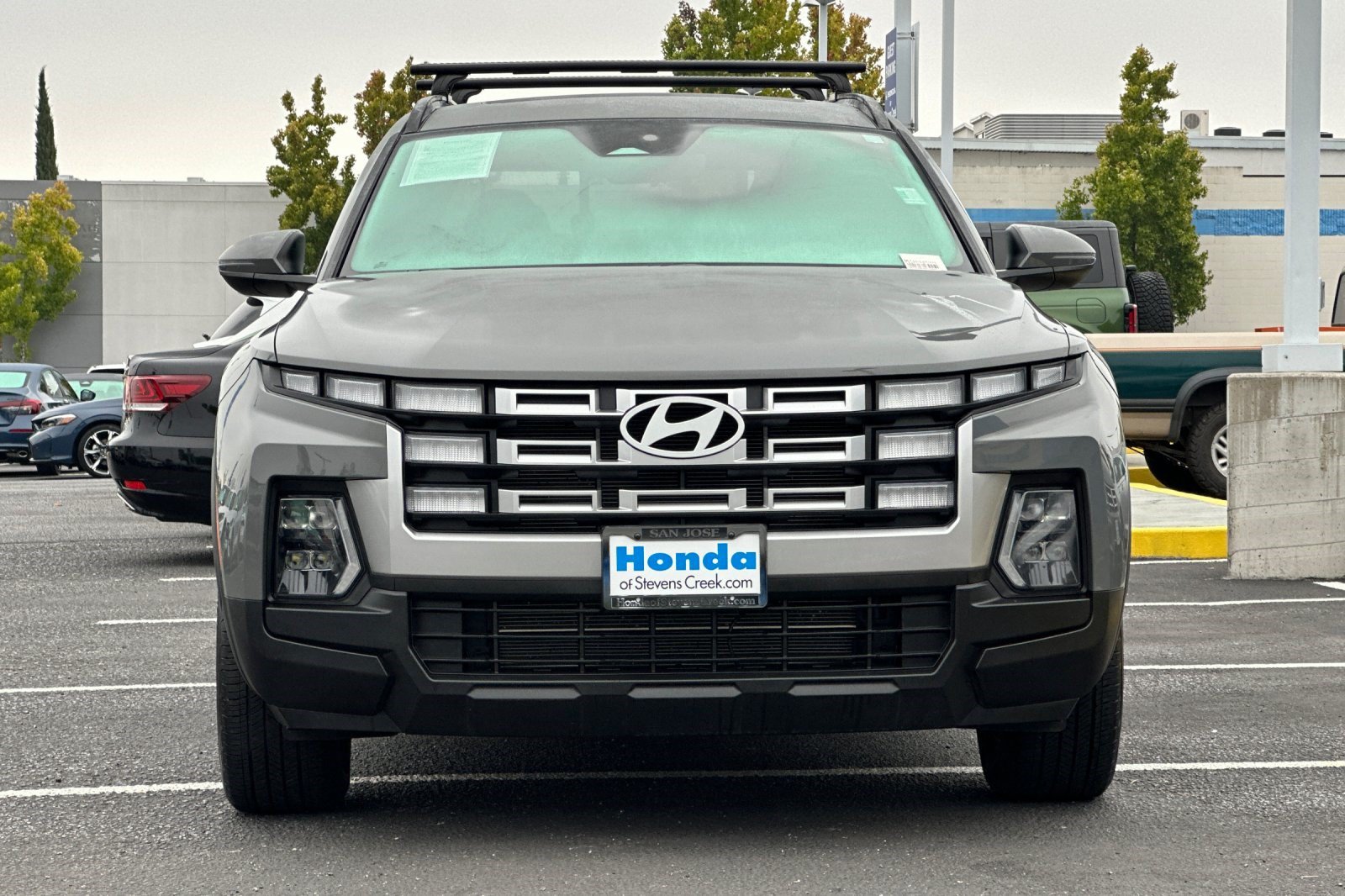 Used 2025 Hyundai Santa Cruz SEL FWD image 6