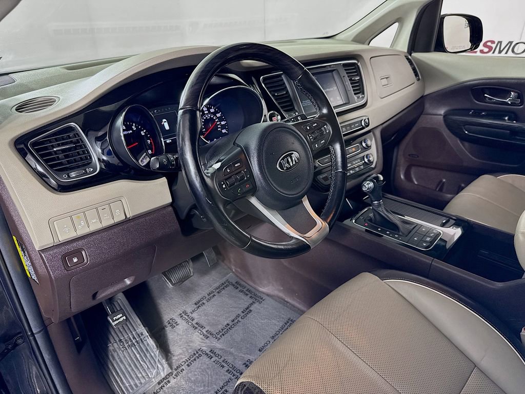 Used 2016 Kia Sedona SX Limited w/ Option Group 030 image 9