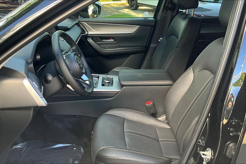 New 2025 MAZDA CX-70 3.3 Turbo w/ Premium Package AWD/4WD image 18