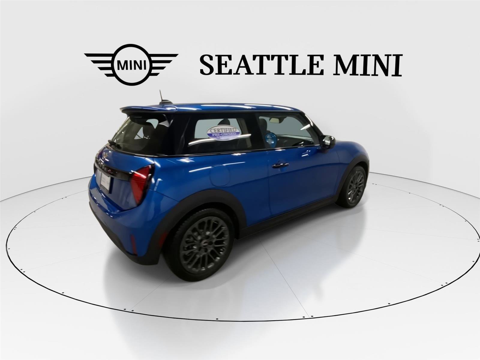 Certified 2025 MINI Cooper S image 11