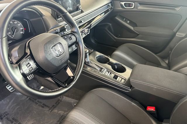 Used 2023 Honda Civic Sport image 7