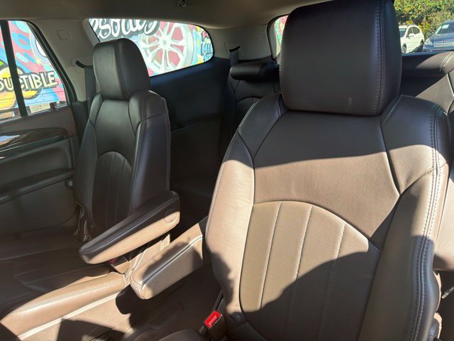 Used 2014 Buick Enclave Premium AWD/4WD image 21