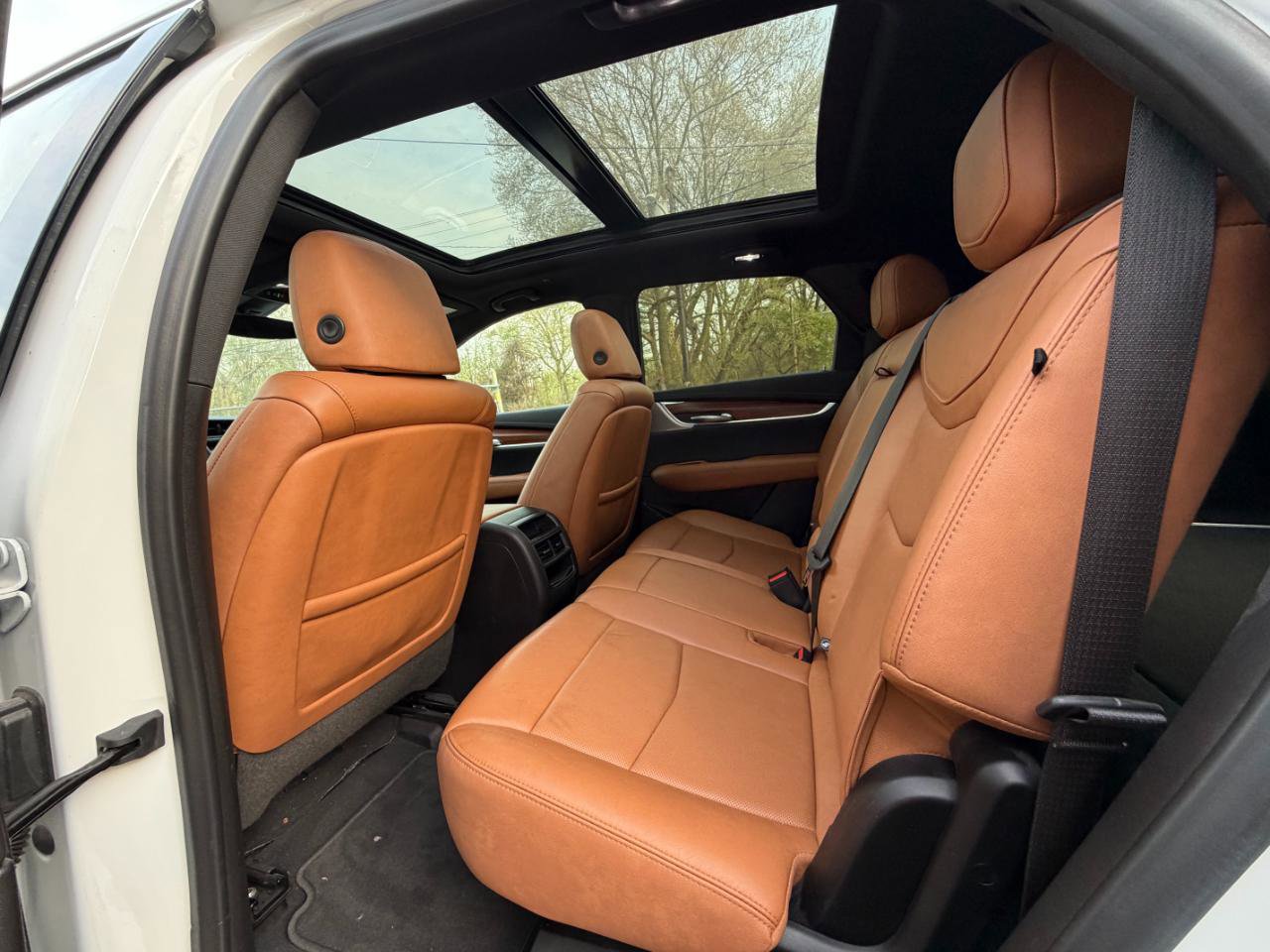 Used 2020 Cadillac XT5 Premium Luxury AWD/4WD image 34