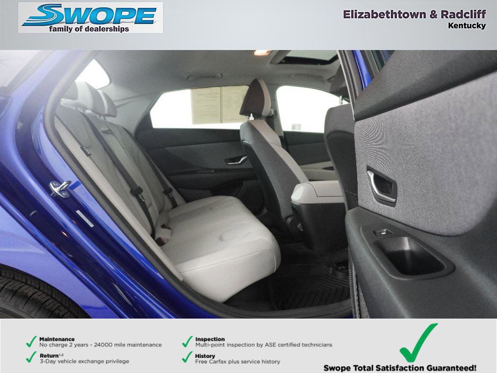 Certified 2025 Hyundai Elantra Limited image 9