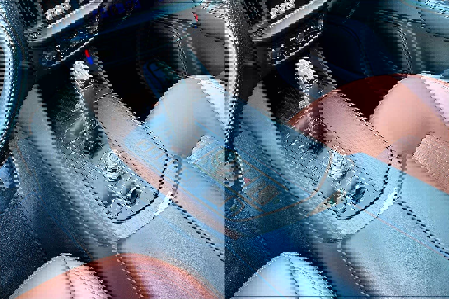 Used 2023 Maserati Levante GT image 16