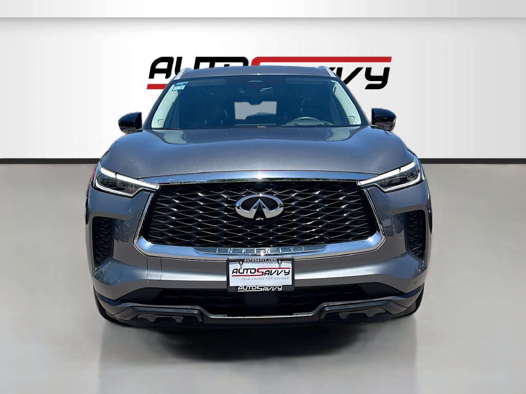 Used 2025 INFINITI QX60 Luxe w/ Vision Package AWD/4WD image 2