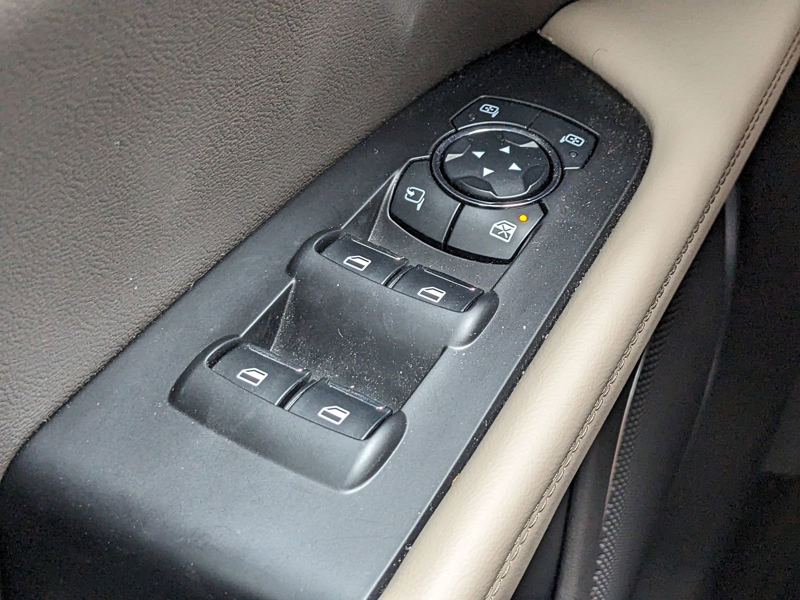 Certified 2023 Lincoln Nautilus AWD w/ Premium Package image 25