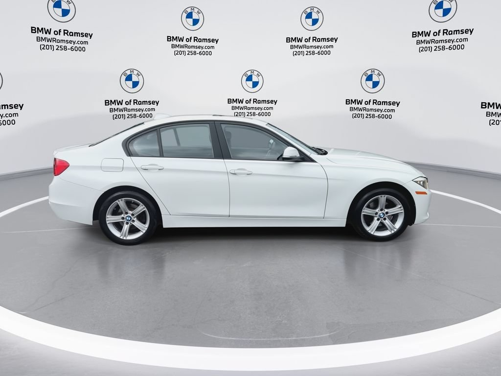 Used 2014 BMW 328i xDrive Sedan AWD/4WD image 9