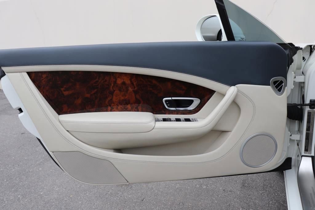 Used 2014 Bentley Continental GT image 40