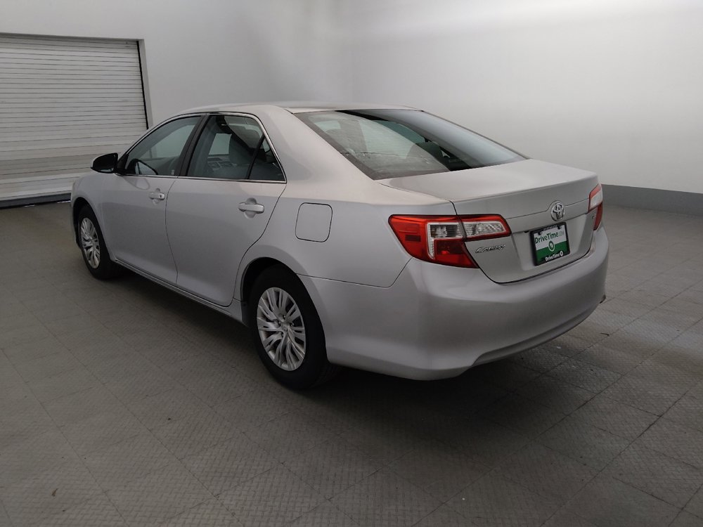 Used 2014 Toyota Camry LE FWD image 5