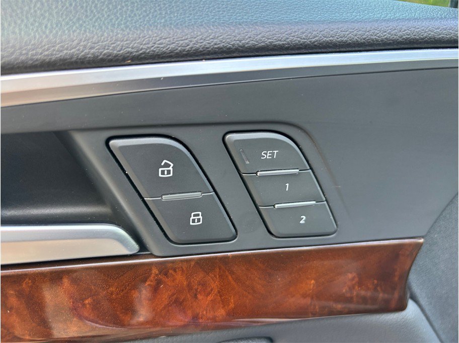 Used 2019 Audi A4 2.0T Premium w/ Convenience Package AWD/4WD image 20