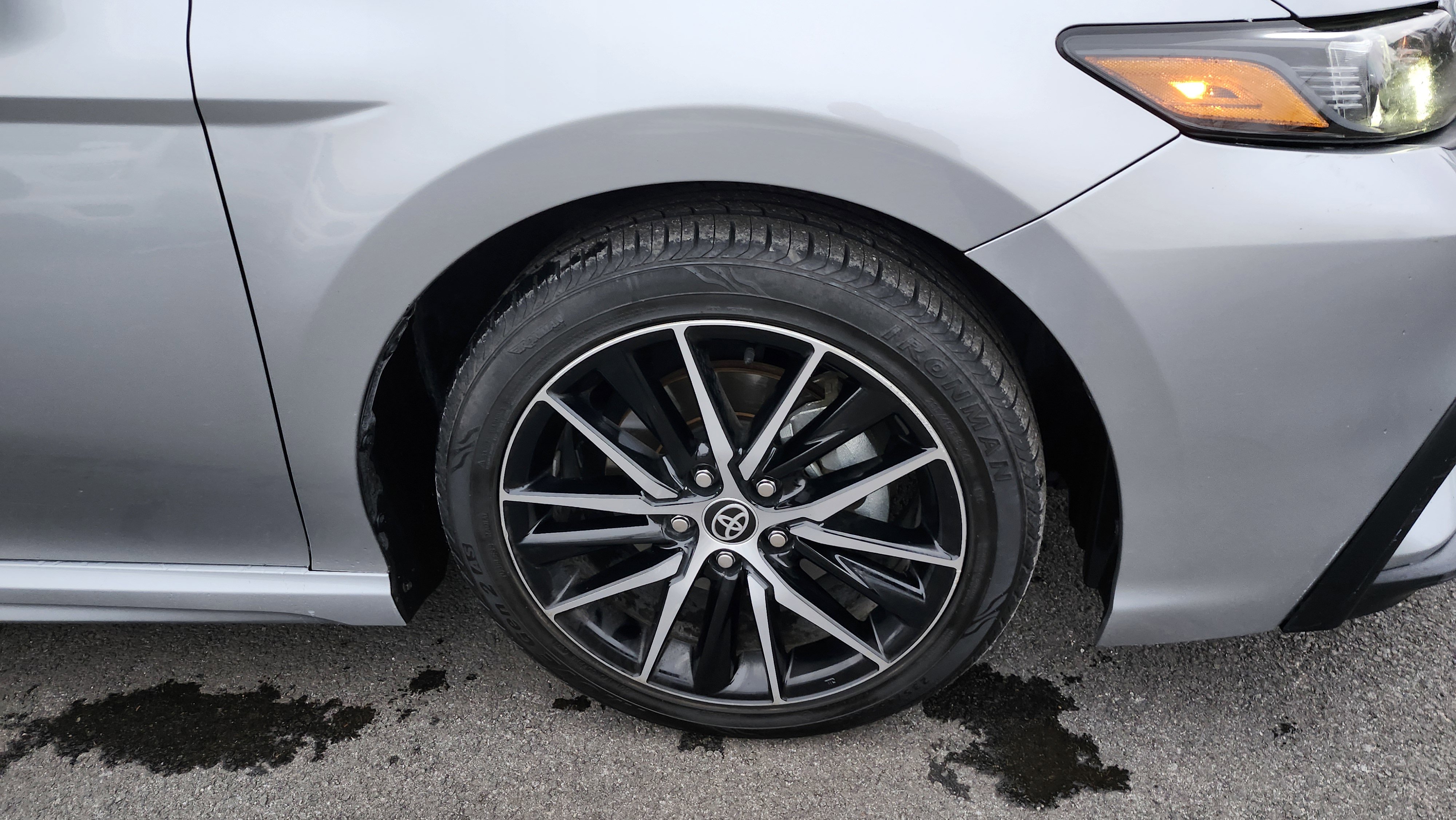 Used 2023 Toyota Camry SE image 10