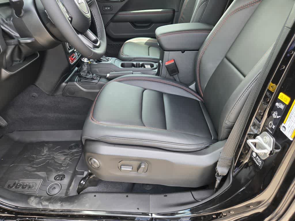 New 2026 Jeep Gladiator Rubicon AWD/4WD image 19