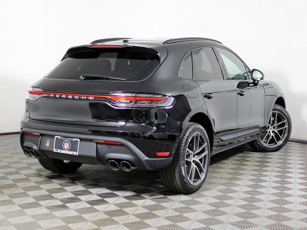 Certified 2026 Porsche Macan image 7