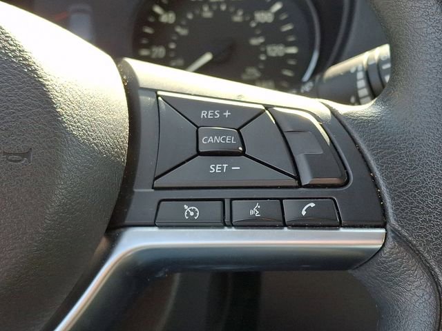 Used 2020 Nissan Rogue Sport SV image 22