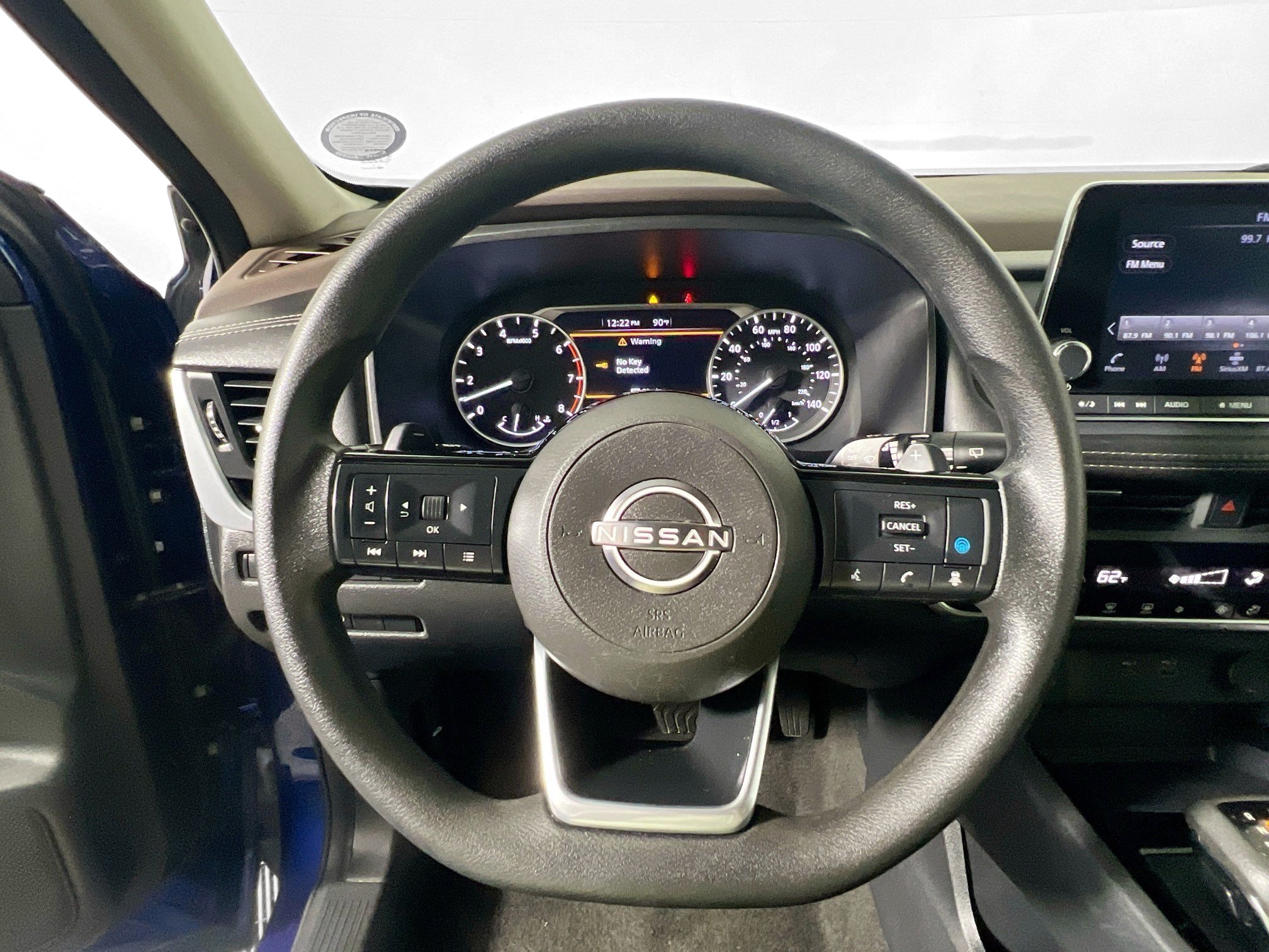 Used 2023 Nissan Rogue SV AWD/4WD image 17