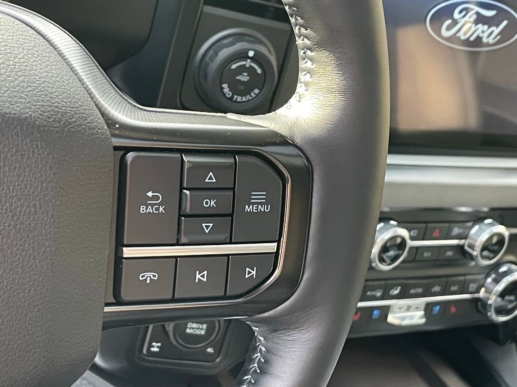 Used 2026 Ford F350 Platinum w/ FX4 Off-Road Package image 41