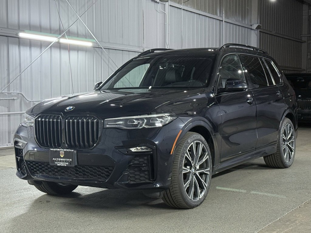 Used 2022 BMW X7 xDrive40i w/ M Sport Package image 1