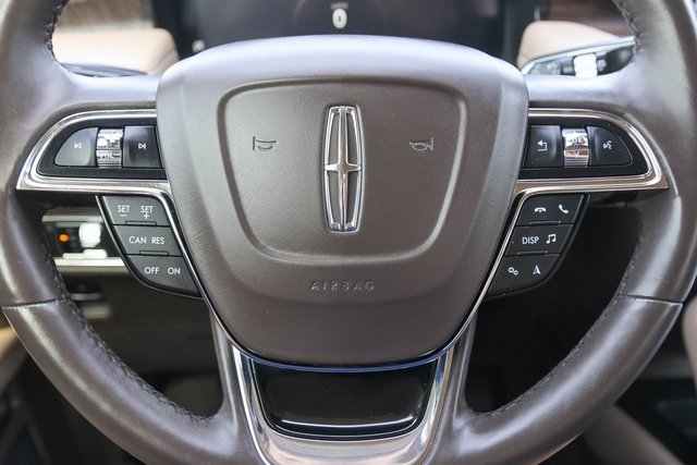 Used 2021 Lincoln Nautilus Reserve image 26