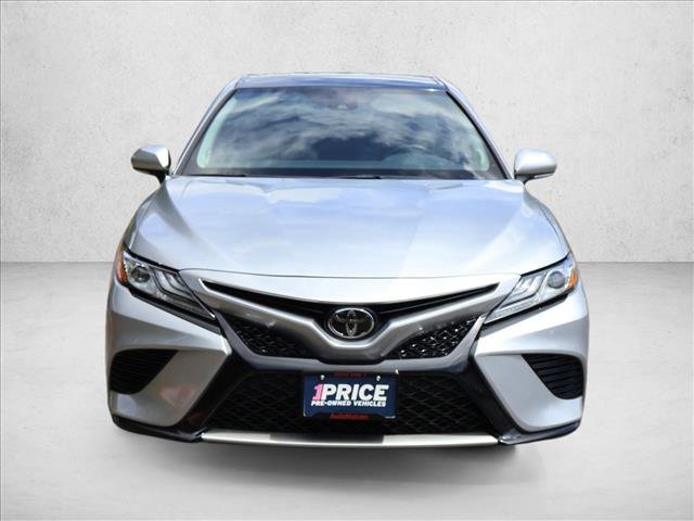 Used 2019 Toyota Camry XSE w/ Navigation Package FWD image 3