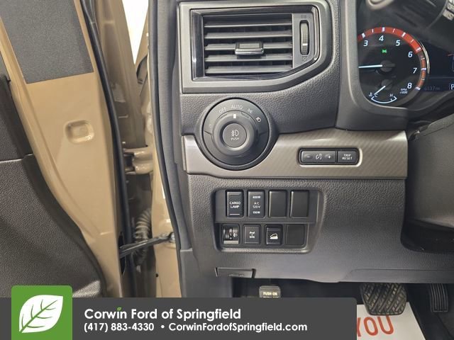 Used 2020 Nissan Titan PRO-4X w/ Pro-4x Convenience Package image 31