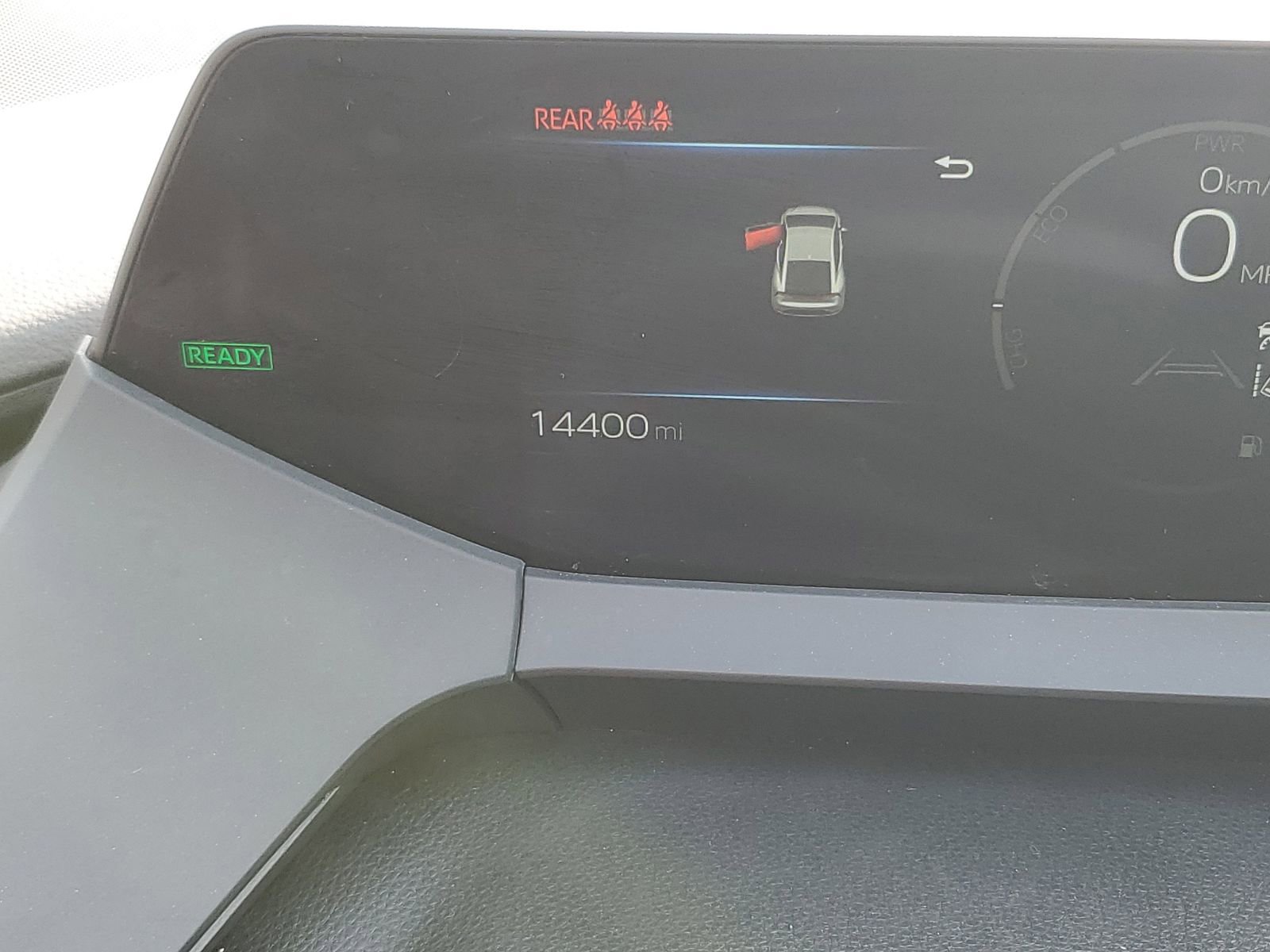 Used 2025 Toyota Prius LE image 22