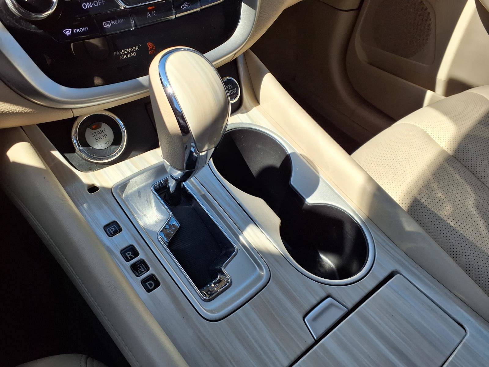 Used 2015 Nissan Murano SL FWD image 19