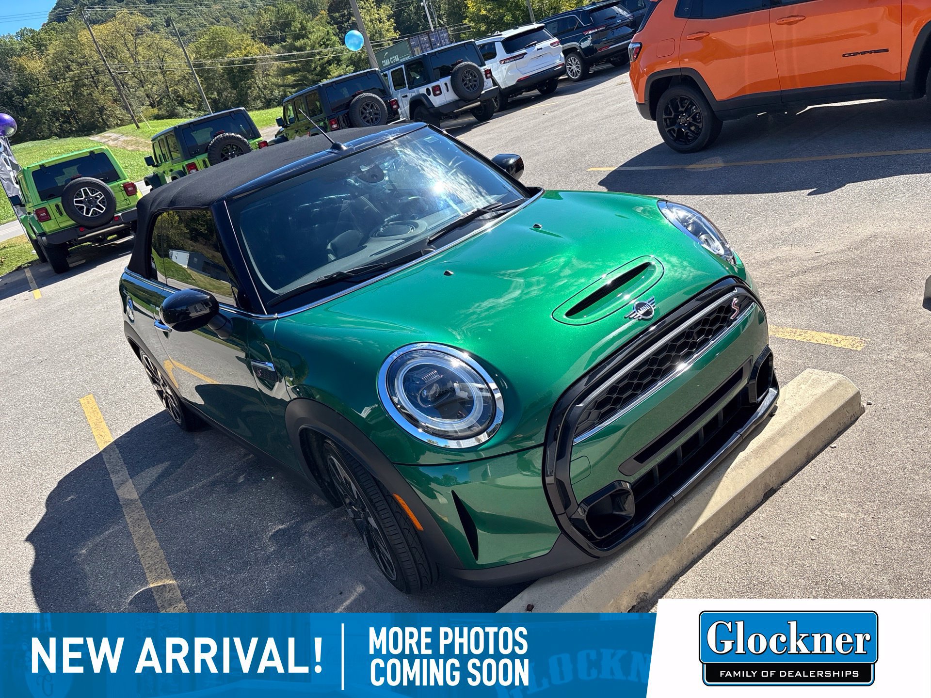Used 2024 MINI Cooper S FWD image 3