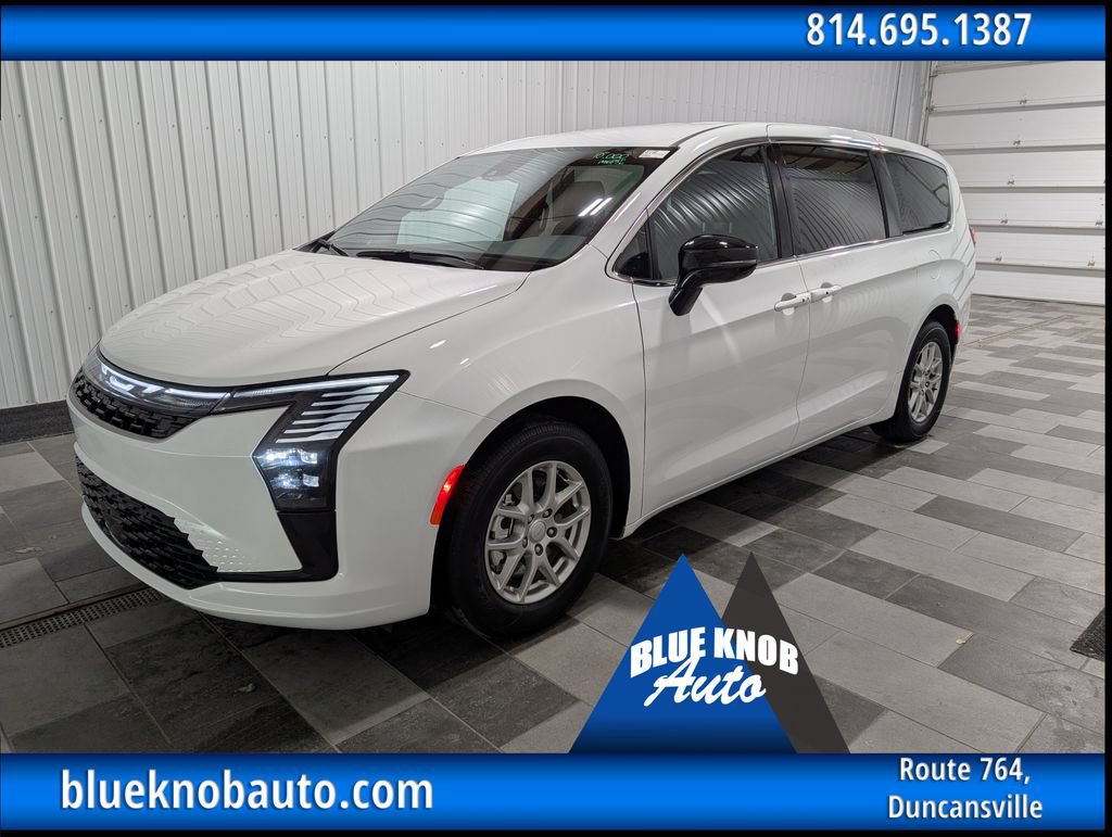 Used 2027 Chrysler Pacifica Select FWD image 1